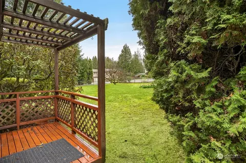 Exterior - 22904 49th Ave SE, Bothell, WA 98021 photo 9 of 11