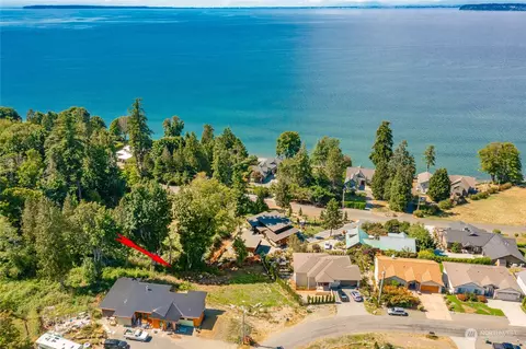 7 Charel Dr, Blaine, WA 98230