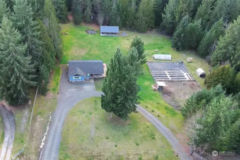 33612 36th Ave E, Eatonville, WA 98328