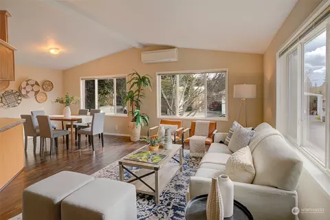 12708 NE 192nd Pl, Bothell, WA 98011 photo 5