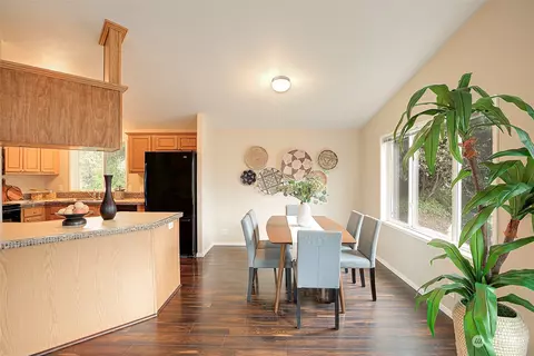 12708 NE 192nd Pl, Bothell, WA 98011 photo 9