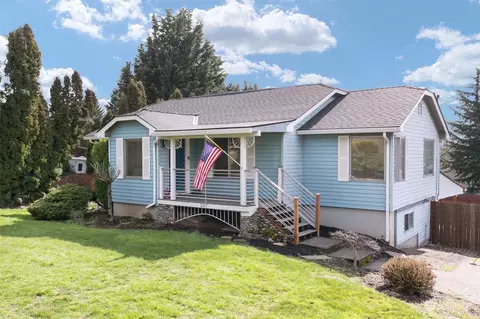 207 NW 99th St, Vancouver, WA 98665