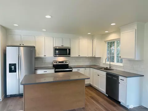 1728 Sunup Loop, Bellingham, WA 98226 photo 5