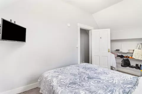 Bedroom - 1305 E Marine View Dr, Everett, WA 98201 photo 6 of 9