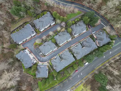 2840 139th Ave SE #18, Bellevue, WA 98005