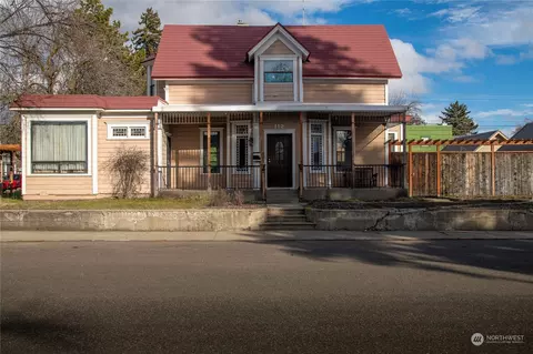112 N Sprague St, Ellensburg, WA 98926