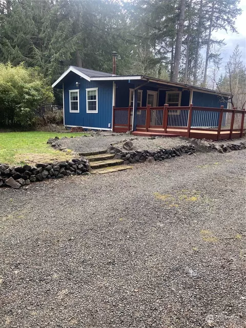 491 E Lakeshore Dr W, Shelton, WA 98584