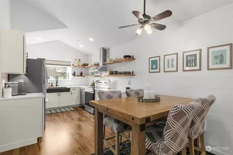 Kitchen - 1522 196th St SE #G101, Bothell, WA 98012 photo 1 of 5