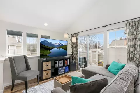 Living - 1522 196th St SE #G101, Bothell, WA 98012 photo 3 of 6