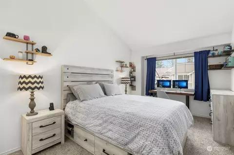 Bedroom - 1522 196th St SE #G101, Bothell, WA 98012 photo 1 of 2