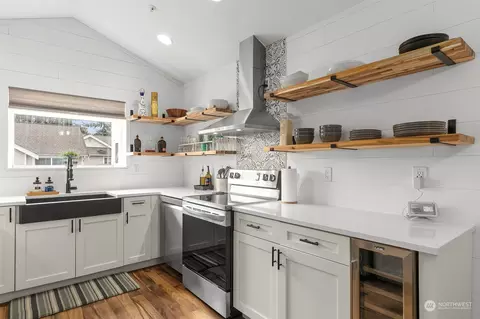 Kitchen - 1522 196th St SE #G101, Bothell, WA 98012 photo 3 of 5