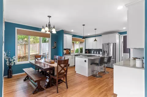 Kitchen - 2113 242nd St SE, Bothell, WA 98021 photo 2 of 5