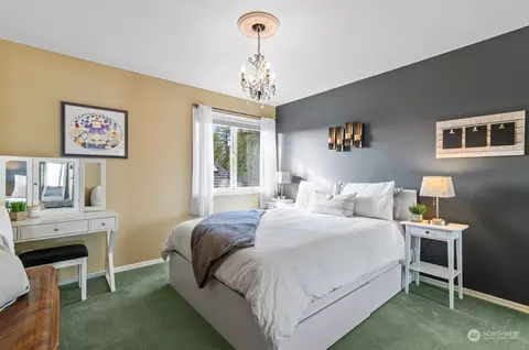 Bedroom - 2113 242nd St SE, Bothell, WA 98021 photo 6 of 6