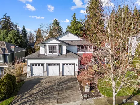Exterior - 2113 242nd St SE, Bothell, WA 98021 photo 8 of 8