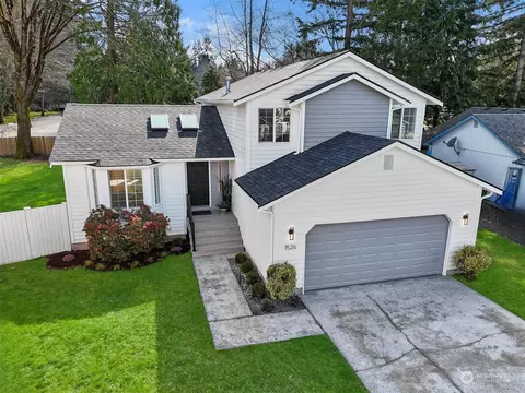 1526 NE Mapleridge Dr, Olympia, WA 98506