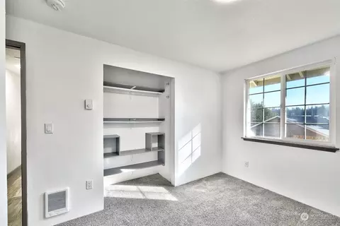 Bedroom - 6216 Fleming St, Everett, WA 98203 photo 2 of 2