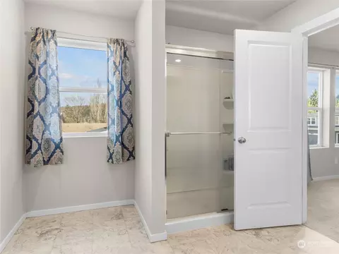 Bath - 335 Belfair St SW, Orting, WA 98360 photo 3 of 4