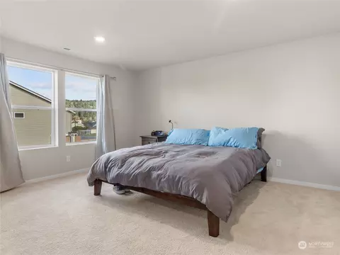Bedroom - 335 Belfair St SW, Orting, WA 98360 photo 1 of 8