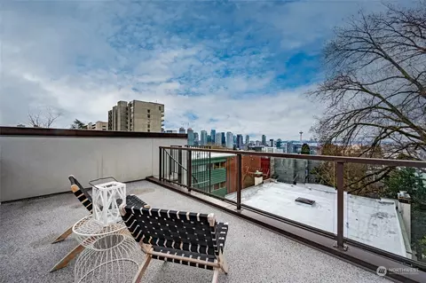 717 Boylston Ave E, Seattle, WA 98102 photo 24