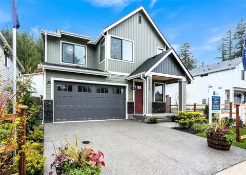 2528 121st Pl SE #EE 11, Everett, WA 98208