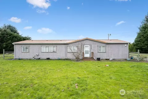 17043 Leitner Rd SW, Rochester, WA 98579