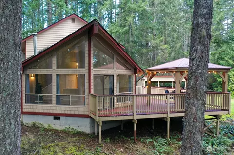 12677 Olympic View Rd NW, Silverdale, WA 98383