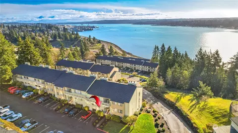 1735 W Sunn Fjord Ln #I-107, Bremerton, WA 98312
