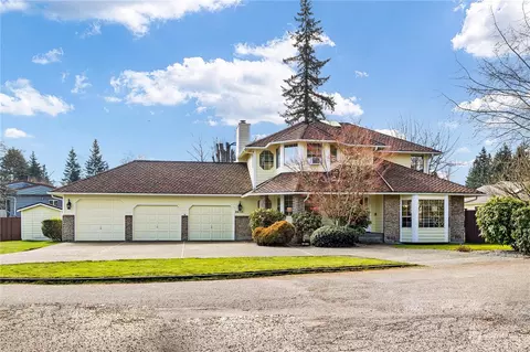26713 138th Pl SE, Kent, WA 98042