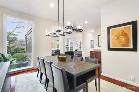 Dining - 702 13th Ave E, Seattle, WA 98102 photo 2 of 3