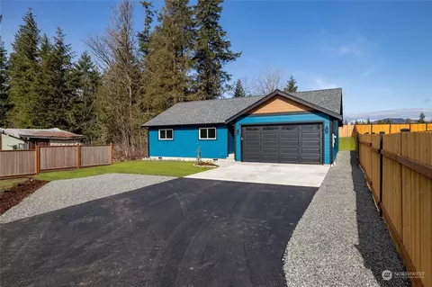 6306 Bearpaw Ct, Maple Falls, WA 98266