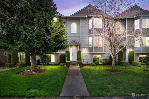 3311 Bali St NE, Lacey, WA 98516