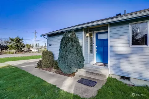 10403 23rd Ave E, Tacoma, WA 98445