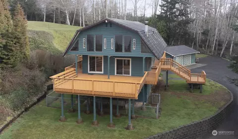 55 Breckenridge Dr, Hoquiam, WA 98550