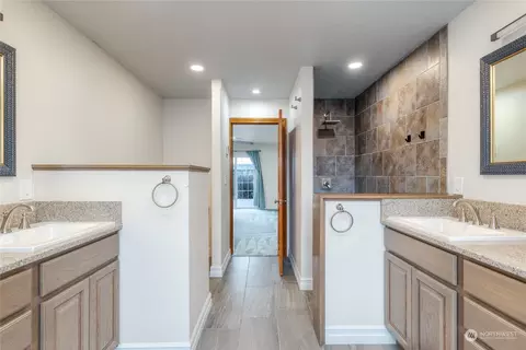 Bath - 122 Baldwin Rd, Walla Walla, WA 99362 photo 1 of 8