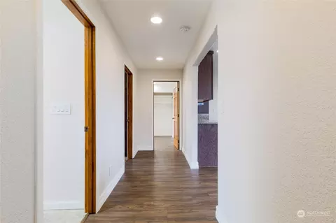 Entry Way - 122 Baldwin Rd, Walla Walla, WA 99362 photo 1 of 1
