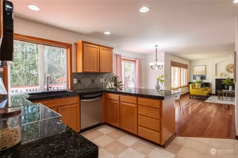 Kitchen - 2804 106th St SE, Everett, WA 98208 photo 2 of 2