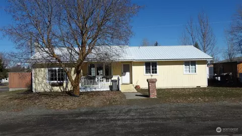 108 Main St, Davenport, WA 99122