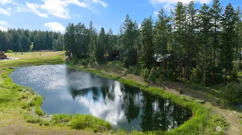 70 Powder Cap Ct, Cle Elum, WA 98922