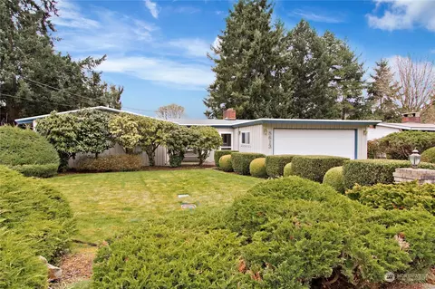 8613 Mt Tacoma Dr SW, Lakewood, WA 98498
