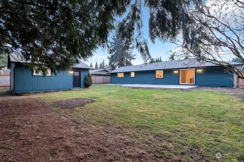 Exterior - 10507 26th Dr SE, Everett, WA 98208 photo 5 of 12