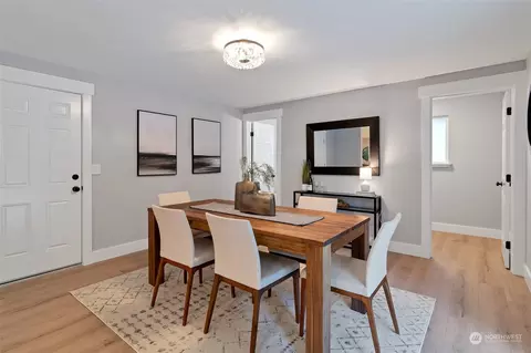 Dining - 10507 26th Dr SE, Everett, WA 98208 photo 1 of 2