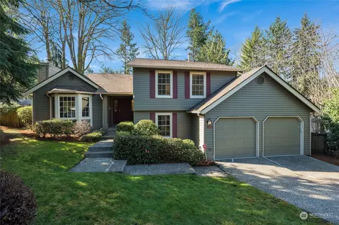 13225 SE 55th Pl, Bellevue, WA 98006