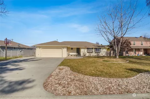 9382 Goodrich Rd SE, Moses Lake, WA 98837
