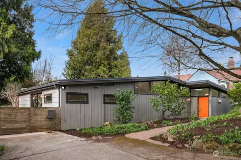 6211 23rd Ave NE, Seattle, WA 98115