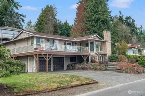 23404 74th Ave W, Edmonds, WA 98026