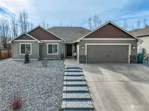 501 N Wilson St, Chelan, WA 98816