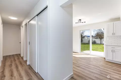 Entry Way - 302 Whitesell Ct NW, Orting, WA 98360 photo 1 of 1