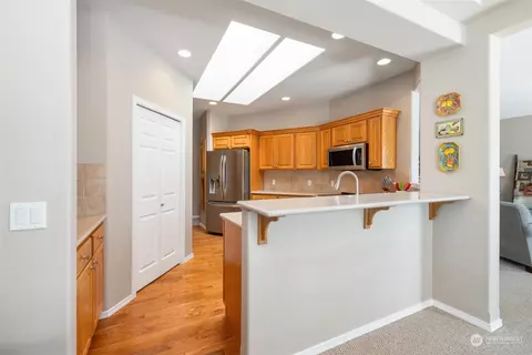 Kitchen - 431 Blakely Blvd, Sequim, WA 98382 photo 4 of 4