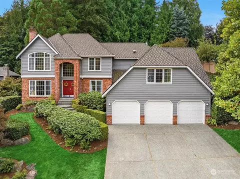 24509 NE 11th St, Redmond, WA 98074