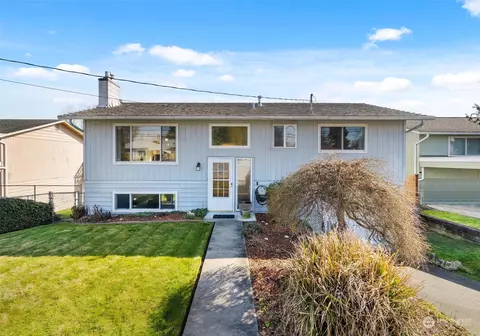24108 16th Ave S, Des Moines, WA 98198